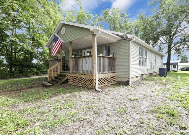 Property at 94 Main St #22, Bloomingburg, OH 43106, 3 beds, 2 baths