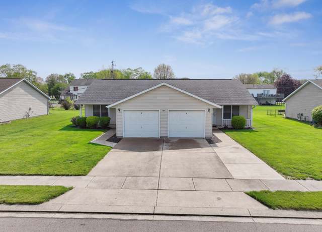 Property at 944 Empire Dr, Newark, OH 43055, 4 beds