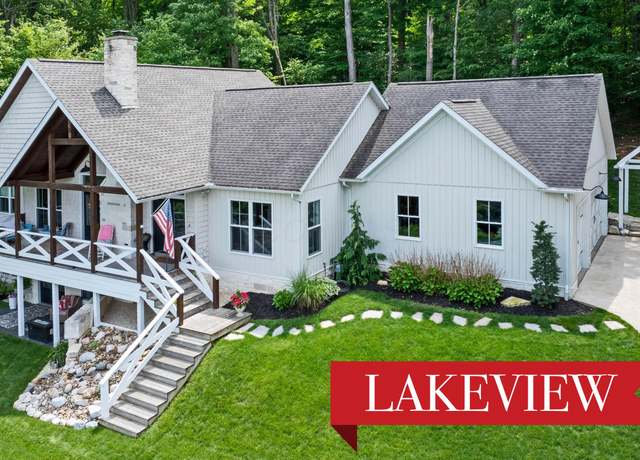 Property at 520 Grand Ridge Dr, Howard, OH 43028, 3 beds, 2.5 baths