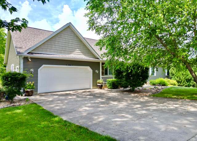 Property at 1378 Donovan Way, Zanesville, OH 43701, 4 beds, 3.5 baths