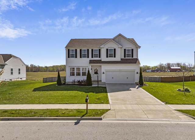 Property at 314 Green Acres Dr, Johnstown, OH 43031, 4 beds, 2.5 baths