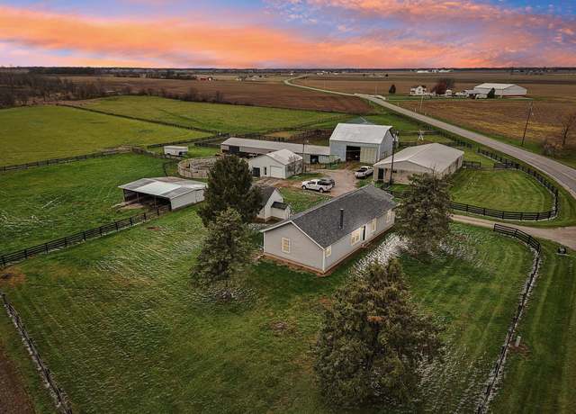 Property at 13810 Yankeetown Chenoweth Rd, Mount Sterling, OH 43143, 3 beds, 2 baths