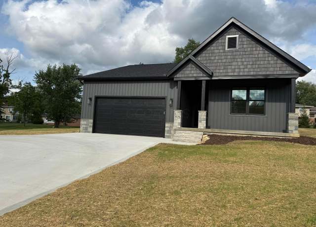 Property at 1975 Chelsea Dr, Mansfield, OH 44904, 4 beds, 3.5 baths