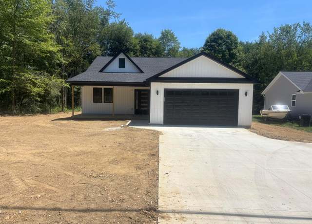 Property at 3162 Apple Valley Dr, Howard, OH 43028, 4 beds, 3 baths