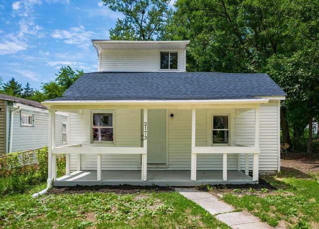 Property at 2173 Lexington Ave, Columbus, OH 43211, 4 beds, 2 baths