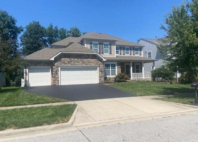 Property at 1316 Ironwood Dr, Grove City, OH 43123, 4 beds, 3.5 baths