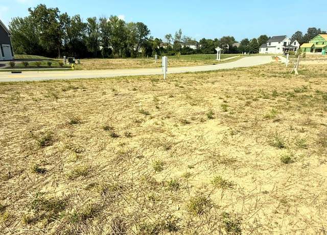 Property at 3186 Briarwood Ln, Lewis Center, OH 43035