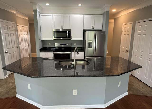 Property at 4947 Common Market Pl, Dublin, OH 43016, 2 beds, 2 baths