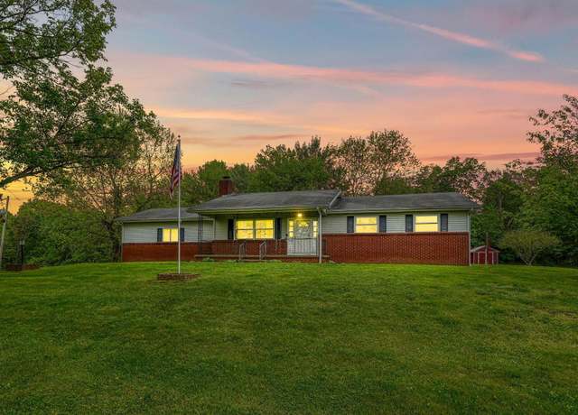 Property at 627 Russ Rd, Jackson, OH 45640, 3 beds, 2 baths