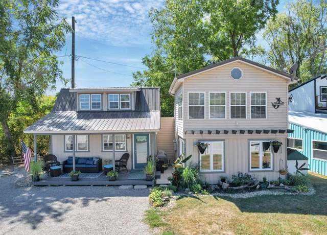 Property at 13975 Custers Point Rd NE, Thornville, OH 43076, 3 beds, 2 baths