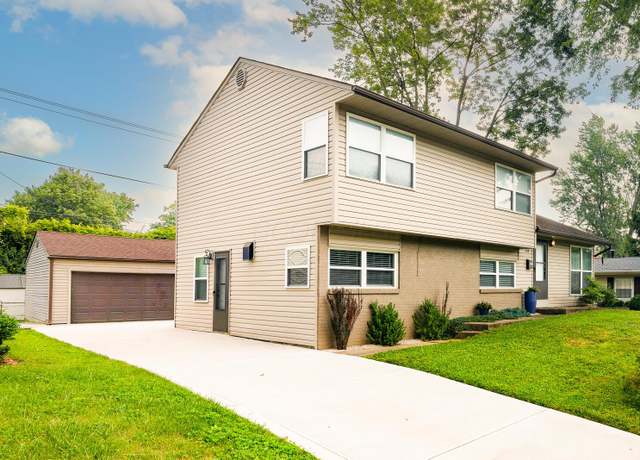 Property at 922 Afton Rd, Columbus, OH 43221, 3 beds, 1.5 baths