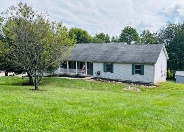 Property at 3185 Ritchey Rd, Heath, OH 43056, 4 beds, 2.5 baths