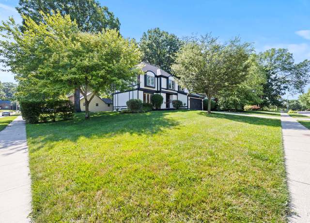 Property at 990 Venetian Way, Columbus, OH 43230, 4 beds, 3 baths
