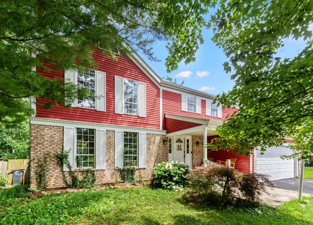 Property at 440 Doverwood Dr, Reynoldsburg, OH 43068, 4 beds, 3 baths