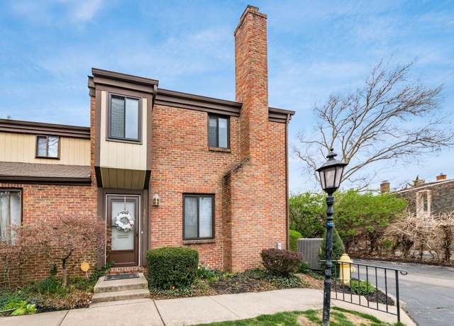 Property at 3588 Reed Rd #4, Columbus, OH 43221, 3 beds, 3.5 baths
