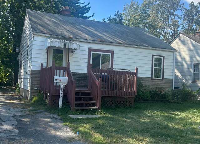 Property at 2829 Hiawatha St, Columbus, OH 43211, 2 beds, 1 bath
