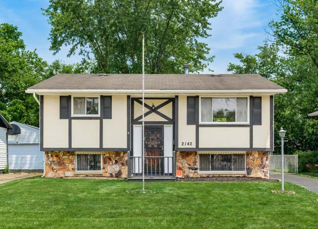 Property at 2142 Balford Sq W, Columbus, OH 43232, 4 beds, 2 baths