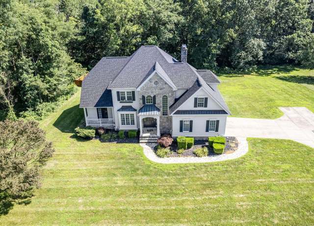 Property at 240 Cobble Pond Rd, Zanesville, OH 43701, 5 beds, 4.5 baths