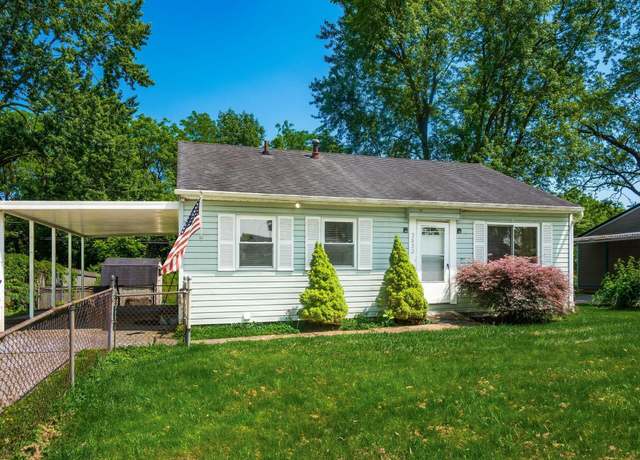 Property at 3832 Laguna Dr, Columbus, OH 43232, 3 beds, 1 bath