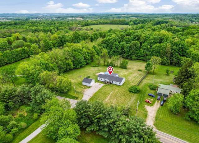 Property at 1082 James Rd, Granville, OH 43023, 3 beds, 2.5 baths