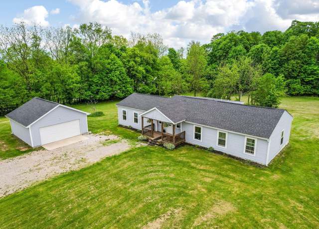 Property at 1082 James Rd, Granville, OH 43023, 3 beds, 2.5 baths