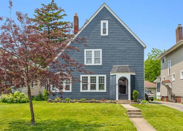 Property at 211 Guernsey Ave, Columbus, OH 43204, 4 beds, 1.5 baths