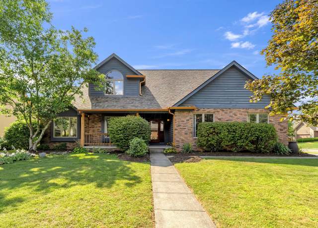 Property at 669 Reindeer Ln, Columbus, OH 43230, 4 beds, 2.5 baths