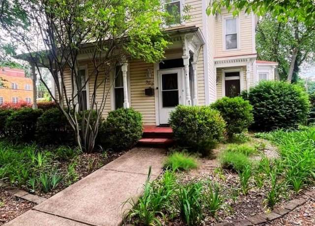 Property at 363 E Mulberry St, Lancaster, OH 43130, 4 beds, 3 baths