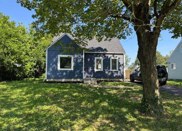 Property at 1816 Brentnell Ave, Columbus, OH 43219, 3 beds, 2 baths