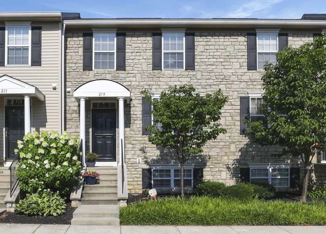 Property at 215 Oxford Oak Dr, Blacklick, OH 43004, 2 beds, 3 baths