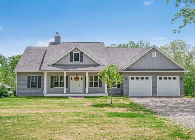 Property at 6016 Castle Rd, Alexandria, OH 43001, 3 beds, 2 baths