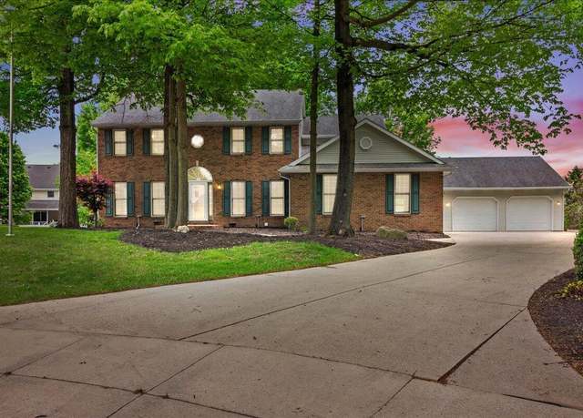 Property at 1312 Glenview Cir, Bellefontaine, OH 43311, 5 beds, 4 baths