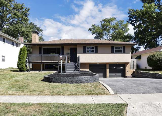Property at 1328 Ironwood Dr, Columbus, OH 43229, 3 beds, 2 baths