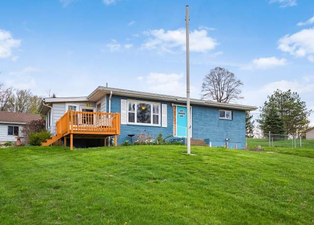 Property at 1381 S Westwood Dr, Zanesville, OH 43701, 2 beds, 1 bath