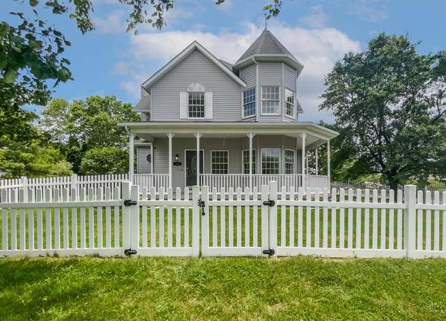 Property at 67 Habersac Ave, Pataskala, OH 43062, 3 beds, 2.5 baths
