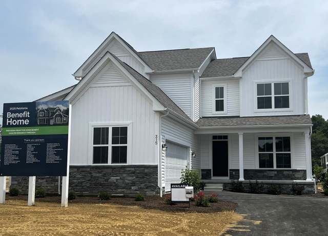 Property at 315 Reign Way, Pataskala, OH 43062, 3 beds, 2.5 baths