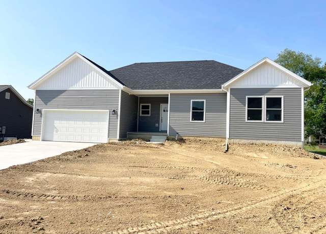 Property at 32318 Redbud Ln, Logan, OH 43138, 3 beds, 2 baths