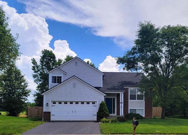 Property at 700 Woodington Dr, Pataskala, OH 43062, 3 beds, 3 baths