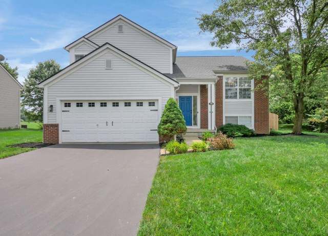 Property at 700 Woodington Dr, Pataskala, OH 43062, 3 beds, 3 baths