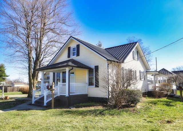 Property at 12 Cliff St, Mount Vernon, OH 43050, 4 beds, 1.5 baths