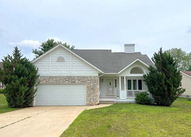 Property at 453 N Ridge Heights Dr, Howard, OH 43028, 3 beds, 2.5 baths