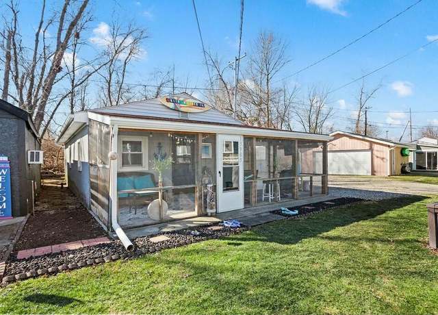 Property at 13983 Custers Point Rd NE, Thornville, OH 43076, 2 beds, 1 bath