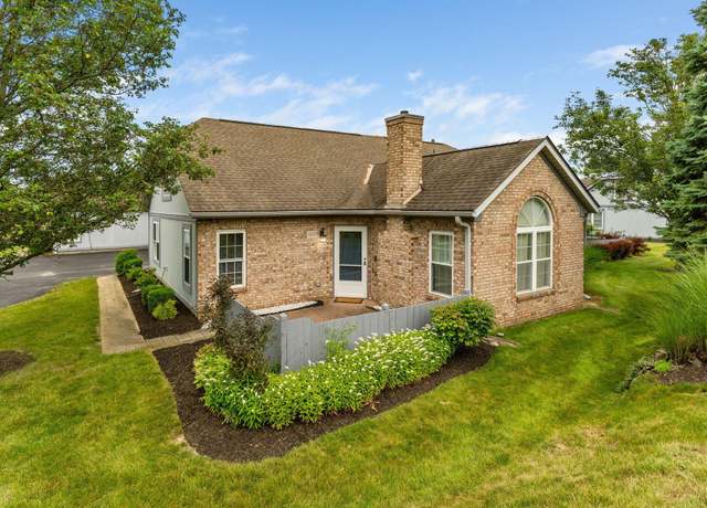 Property at 3828 Falls Circle Dr #22, Hilliard, OH 43026, 3 beds, 2.5 baths