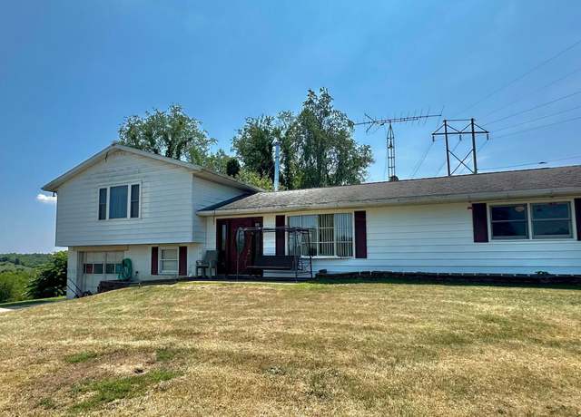 Property at 64318 Haught Rd, Cambridge, OH 43725, 3 beds, 2 baths