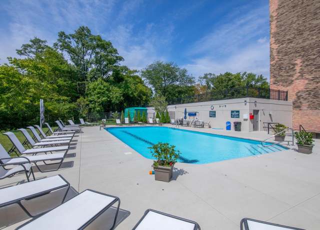 Property at 1000 Urlin Ave #520, Columbus, OH 43212, 2 beds, 2 baths
