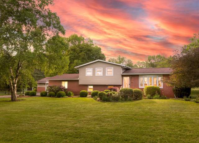 Property at 783 Millstone Ln, Mount Vernon, OH 43050, 4 beds, 2 baths