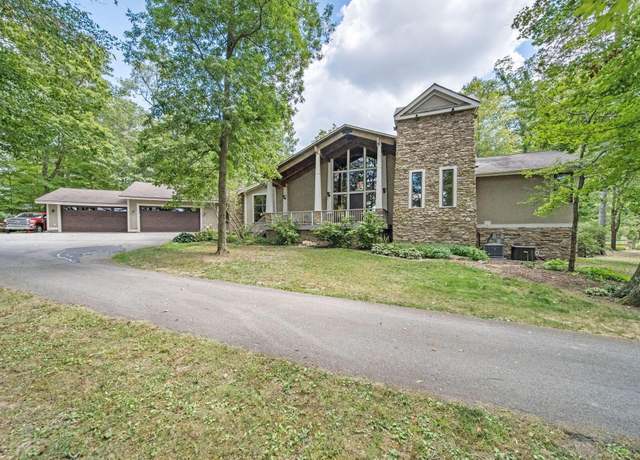 Property at 10507 Cable Rd SW, Pataskala, OH 43062, 4 beds, 3.5 baths