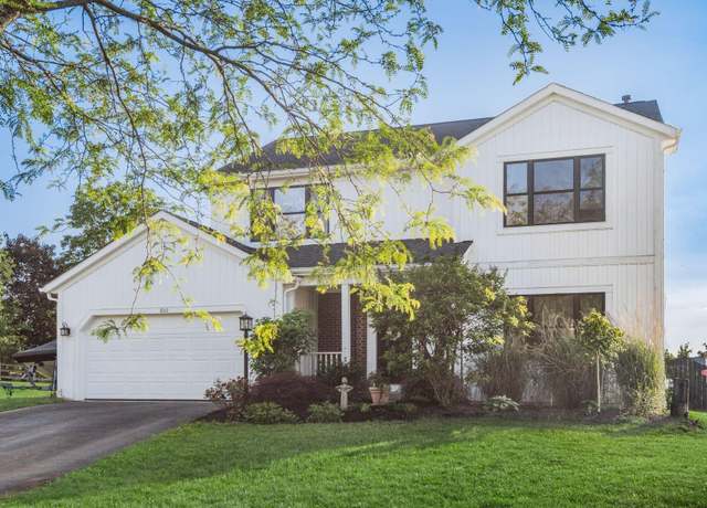 Property at 600 Sue Ct, Pickerington, OH 43147, 4 beds, 2.5 baths