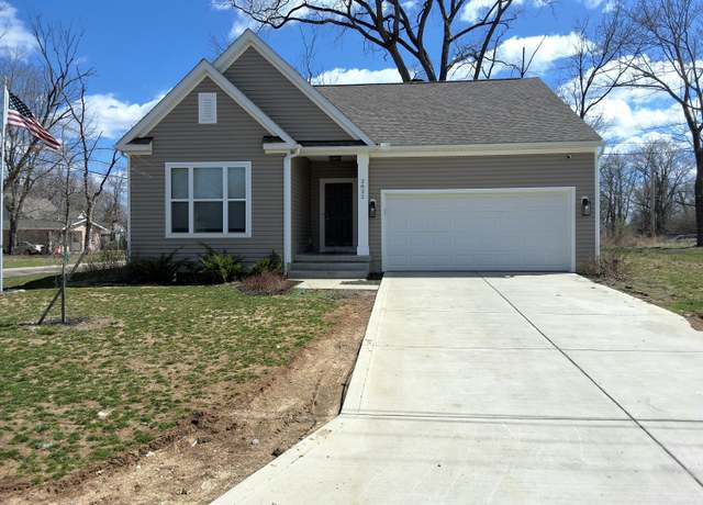 Property at 2822 Walnut St, Grove City, OH 43123, 3 beds, 2 baths