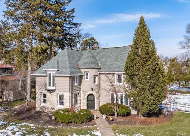 Property at 2688 E Broad St, Bexley, OH 43209, 6 beds, 4.5 baths